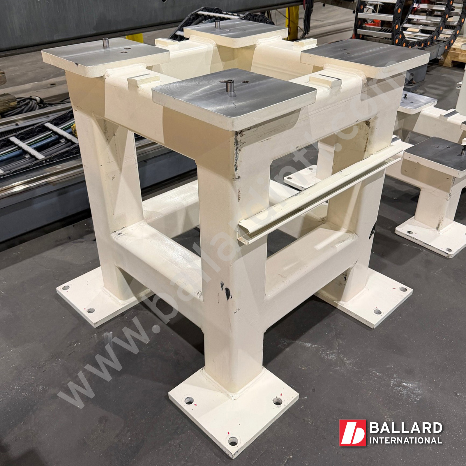 FANUC M-900 Series Robot Riser -1000mm Riser - AS2
